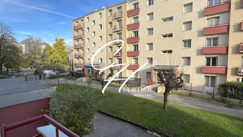 Appartement - 52 m² - 3 pièces