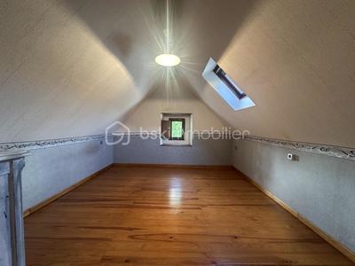 Maison - 83 m² - 4 pièces