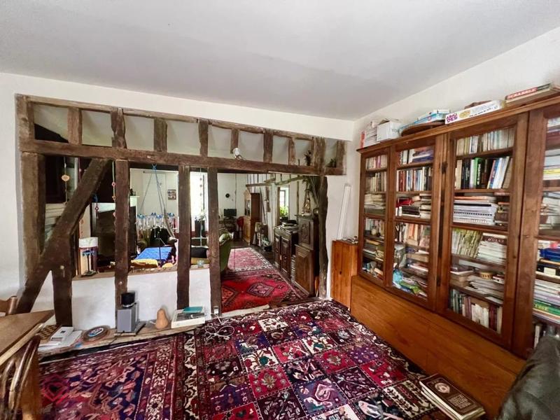 Propriété - 300 m² - 8 pièces