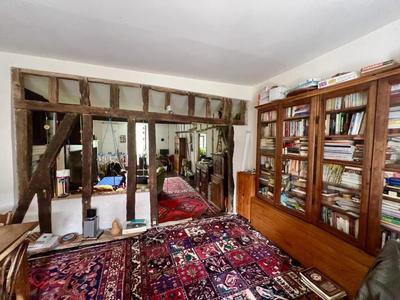 Propriété - 300 m² - 8 pièces