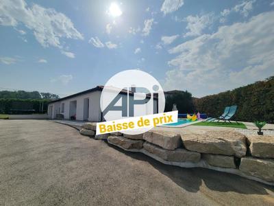 Maison - 92 m² - 4 pièces