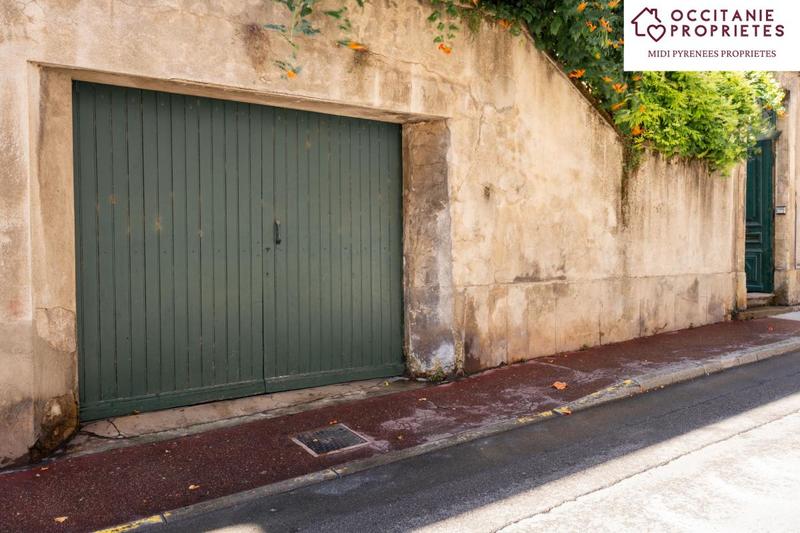 Maison de village - 282 m² - 8 pièces