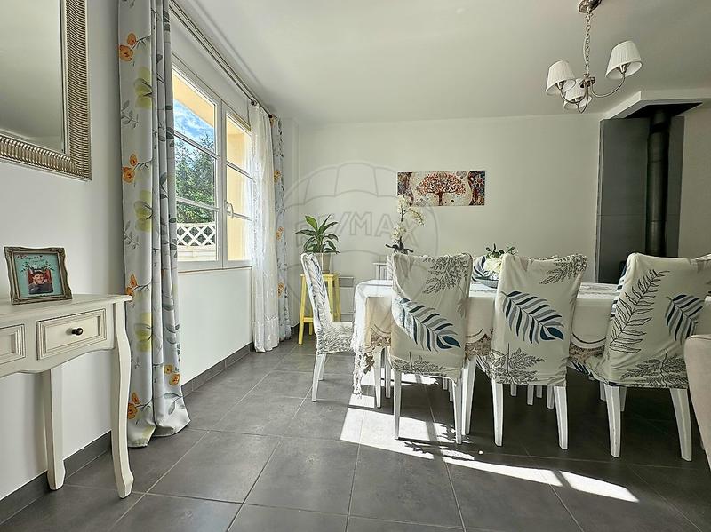 Maison - 105 m² - 4 pièces