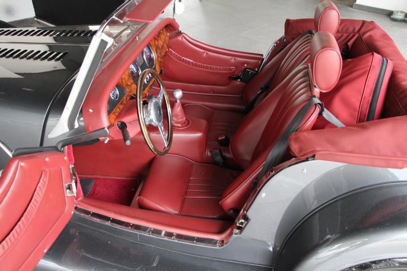 Morgan Roadster 3.7 V6 286cv