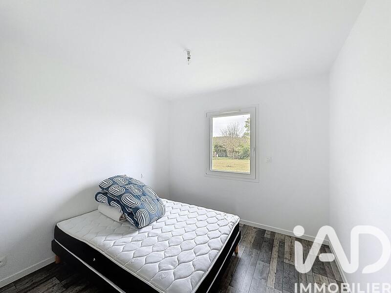 Maison - 97 m² - 4 pièces