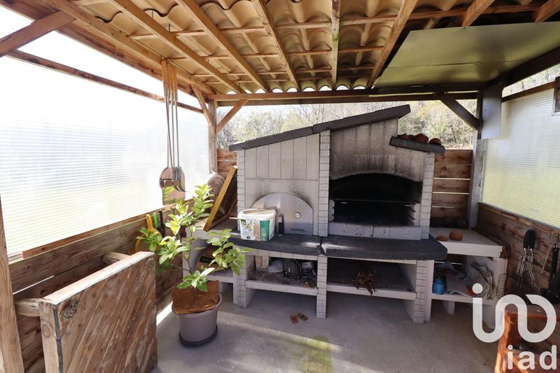 Maison - 240 m² - 6 pièces