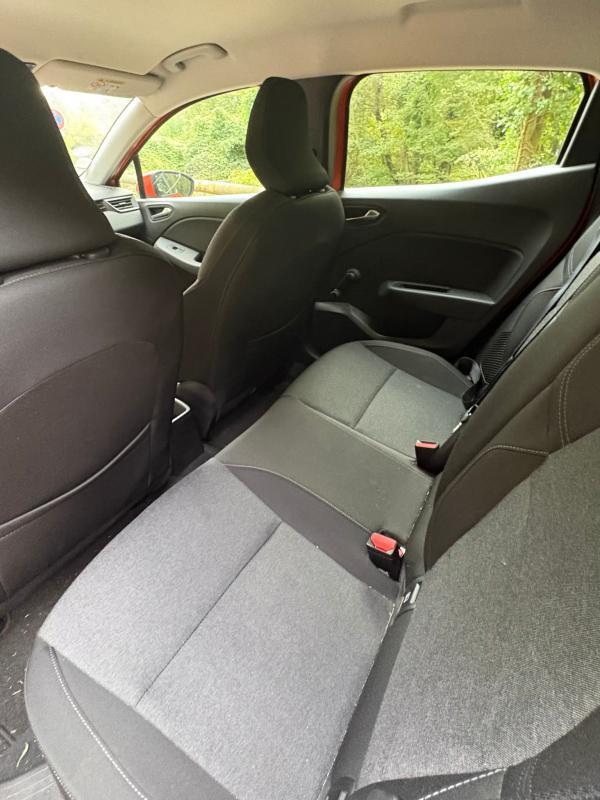 Renault Clio V E-Tech Hybrid Business 140