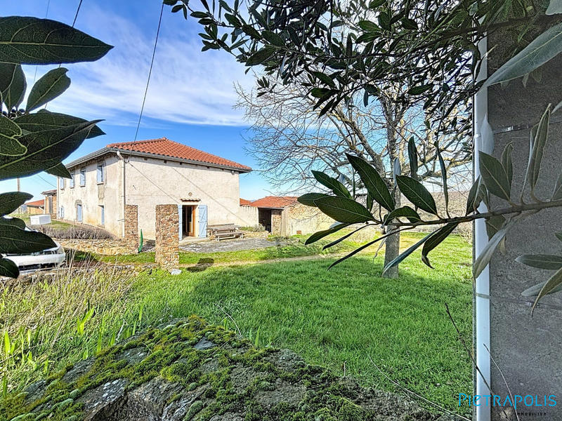 Maison - 198 m² - 8 pièces