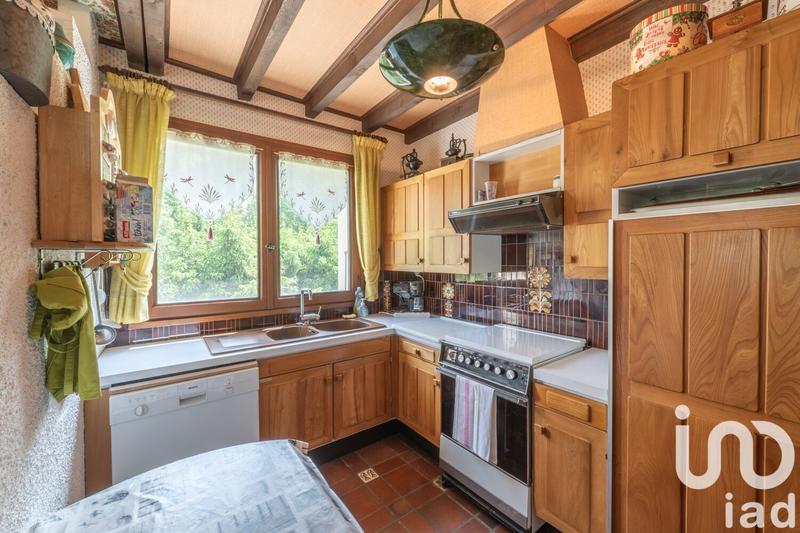 Châlet - 227 m² - 8 pièces