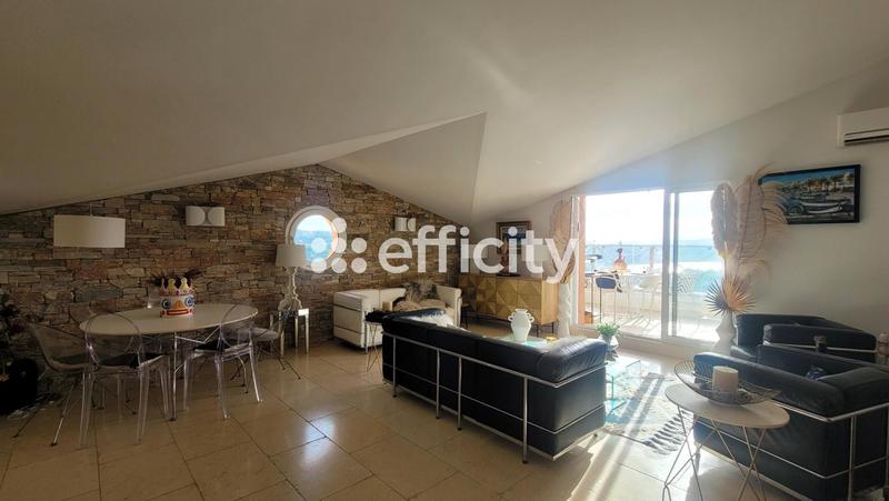 Appartement - 200 m² - 7 pièces