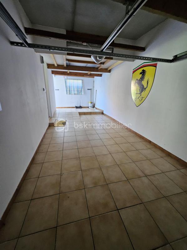 Propriété - 170 m² - 5 pièces