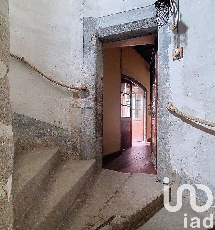 Appartement - 97 m² - 4 pièces