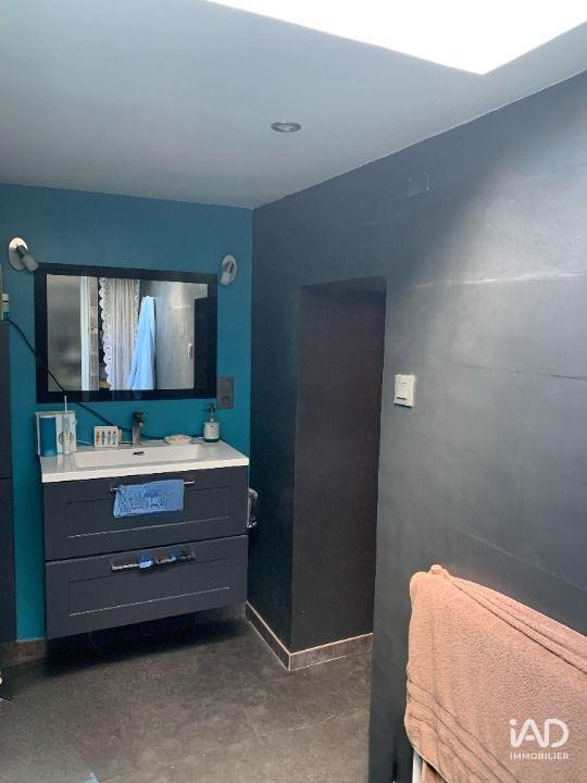 Local commercial - 216 m²