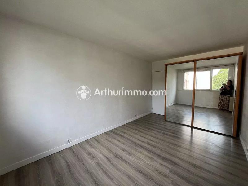 Appartement - 84 m² - 4 pièces