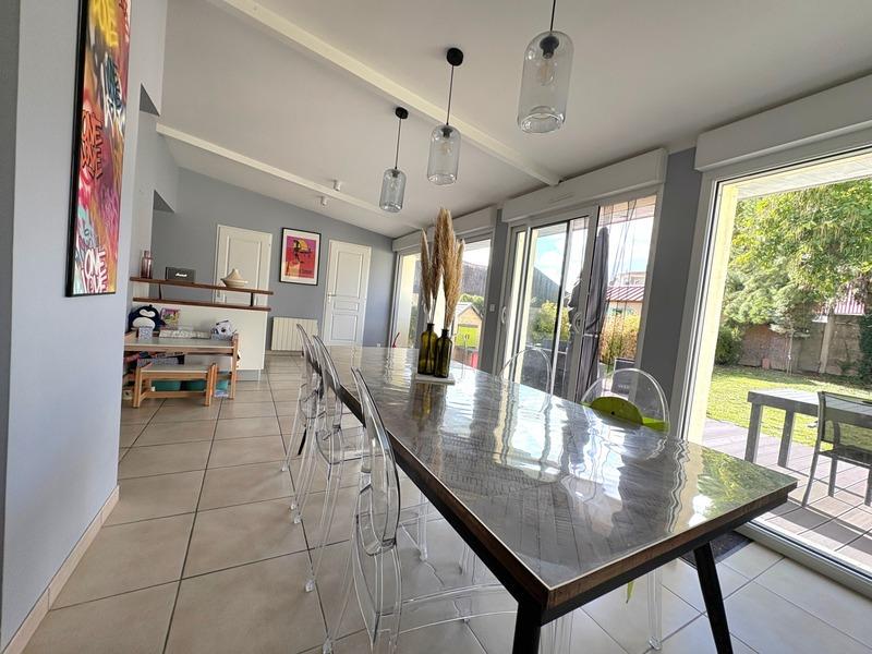 Maison - 116 m² - 4 pièces