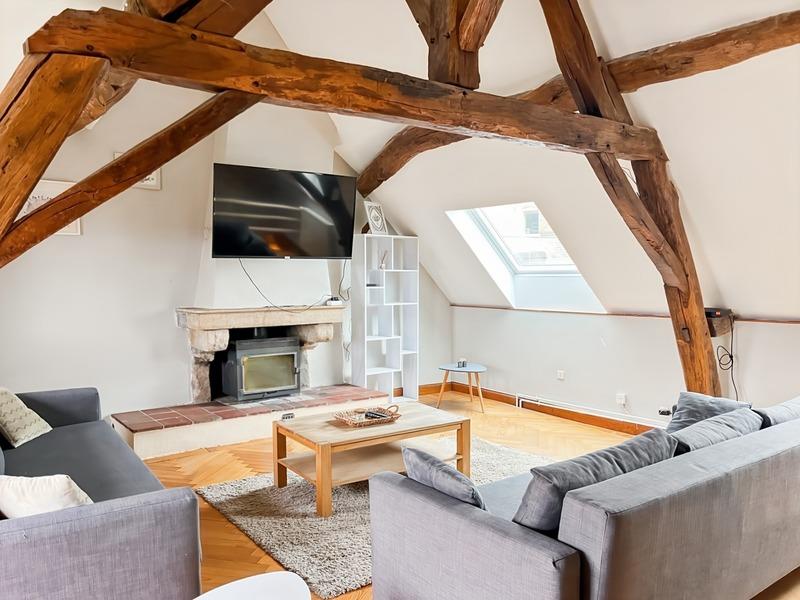 Maison - 166 m² - 7 pièces