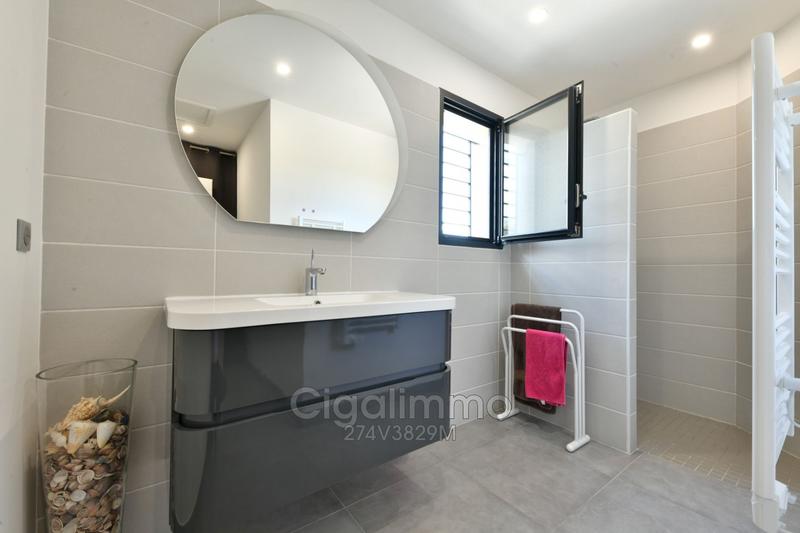 Villa - 163 m² - 6 pièces