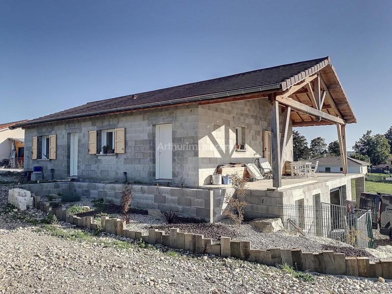 Maison - 95 m² - 3 pièces