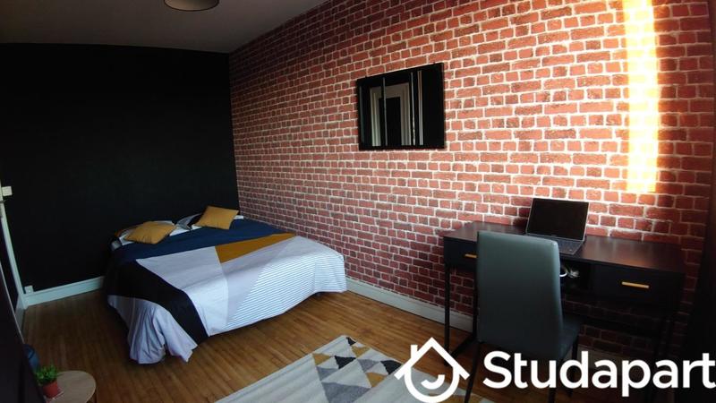 Chambre - 13 m² - 1 pièce