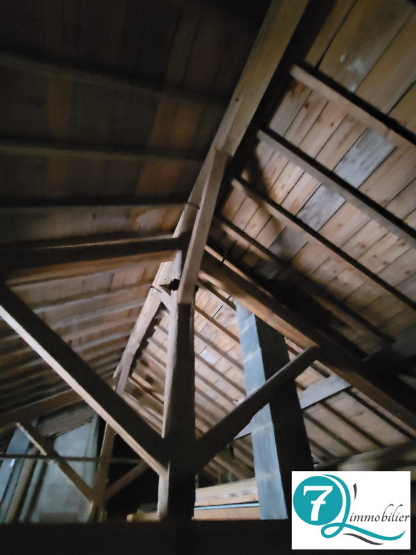 Maison ancienne - 200 m² - 4 pièces