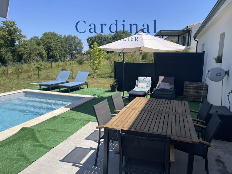 Maison - 95 m² - 4 pièces