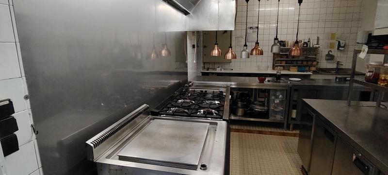 Fonds de commerce - Hôtellerie / Restauration - 180 m²