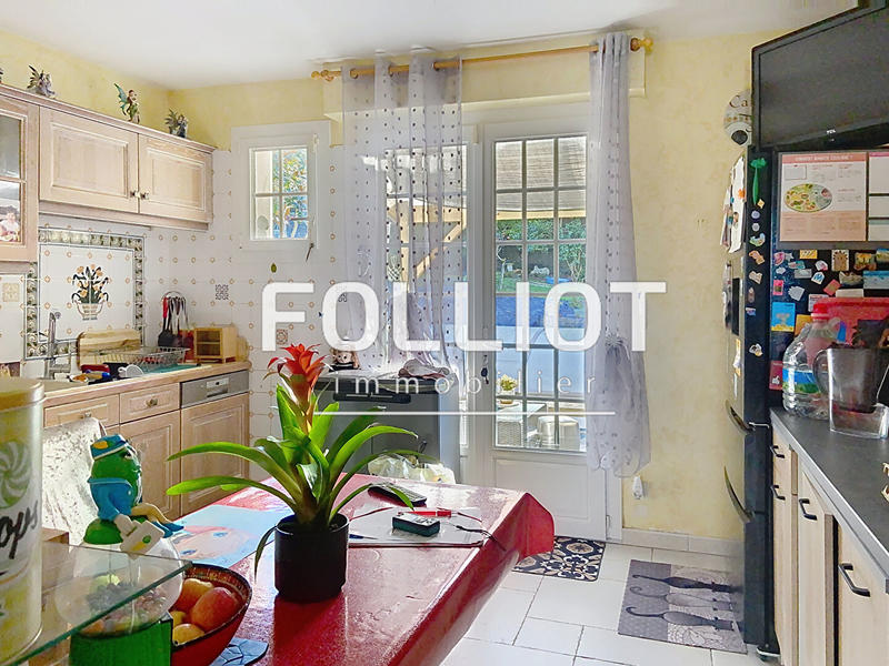 Maison - 174 m² - 5 pièces