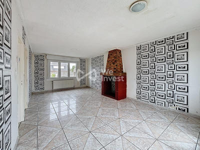 Maison - 85 m² - 5 pièces