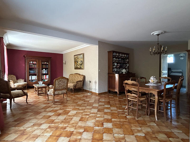 Maison - 155 m² - 6 pièces