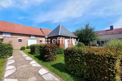 Maison - 224 m² - 7 pièces