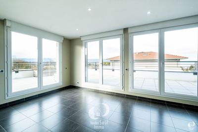 Appartement - 86 m² - 4 pièces