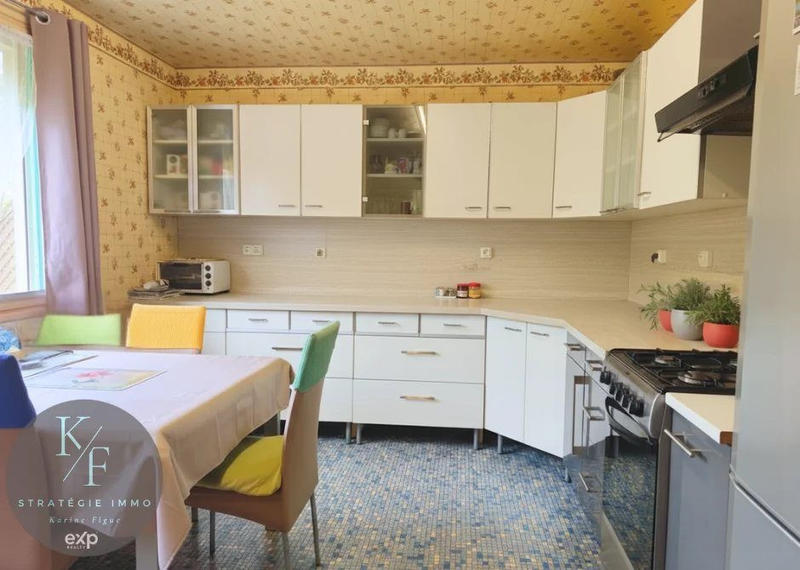 Maison - 85 m² - 5 pièces