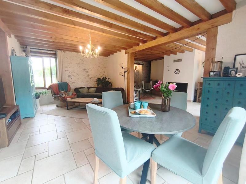 Maison - 158 m² - 5 pièces