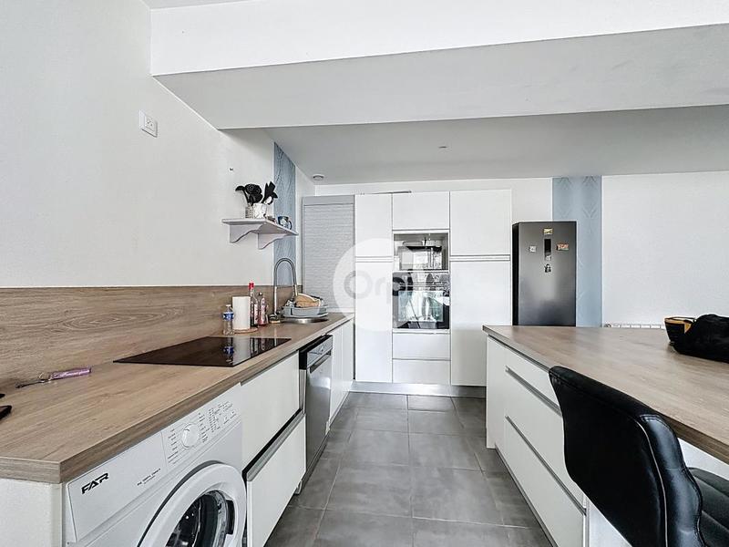 Appartement - 93 m² - 4 pièces