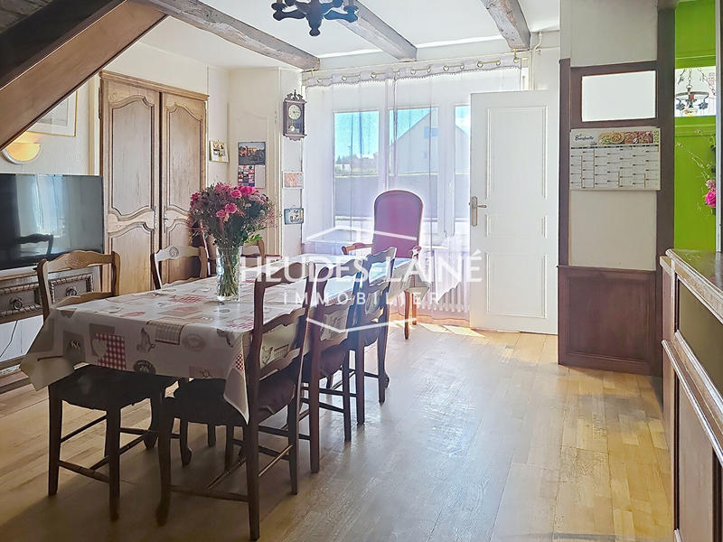 Maison - 88 m² - 4 pièces