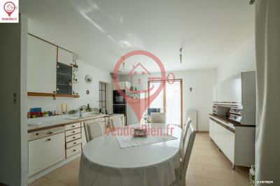 Maison traditionnelle - 130 m² - 5 pièces