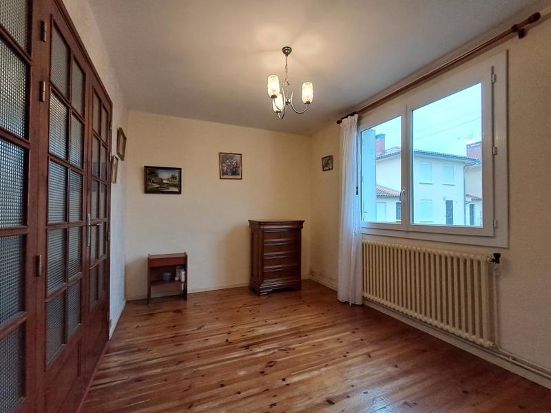 Maison - 98 m² - 5 pièces