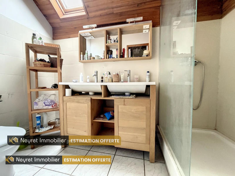 Maison - 147 m² - 7 pièces