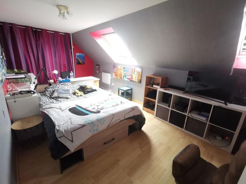 Maison - 140 m² - 5 pièces