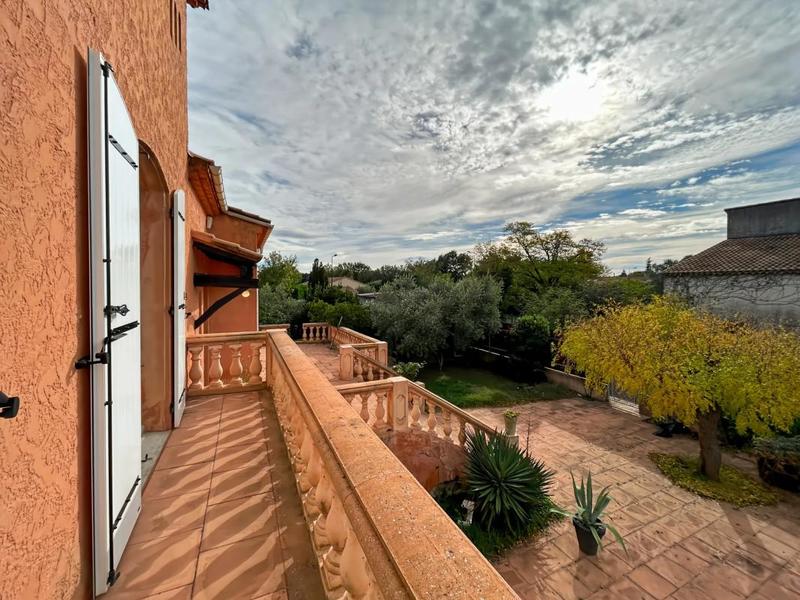 Maison - 165 m² - 6 pièces