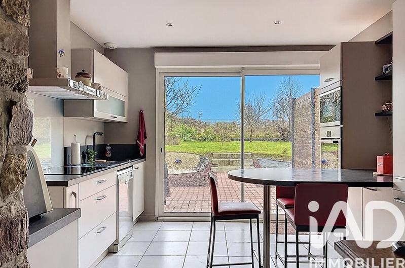 Maison - 92 m² - 4 pièces