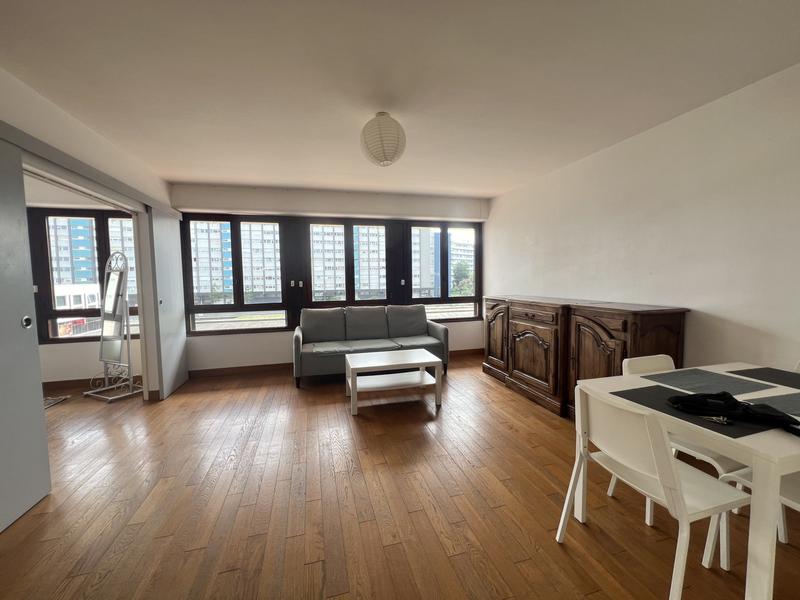 Appartement - 85 m² - 4 pièces