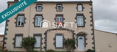 Maison - 238 m² - 9 pièces