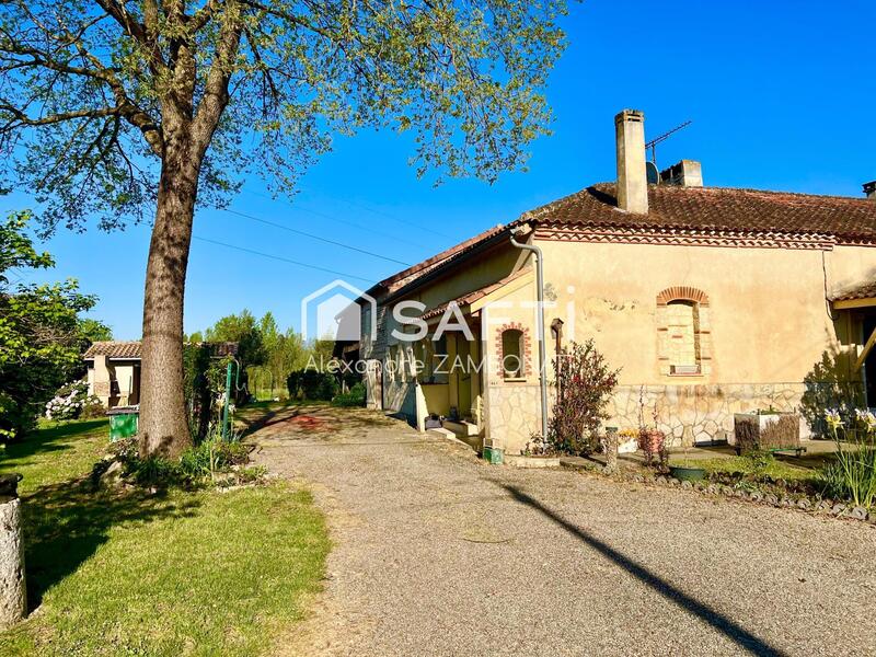 Maison - 140 m² - 7 pièces