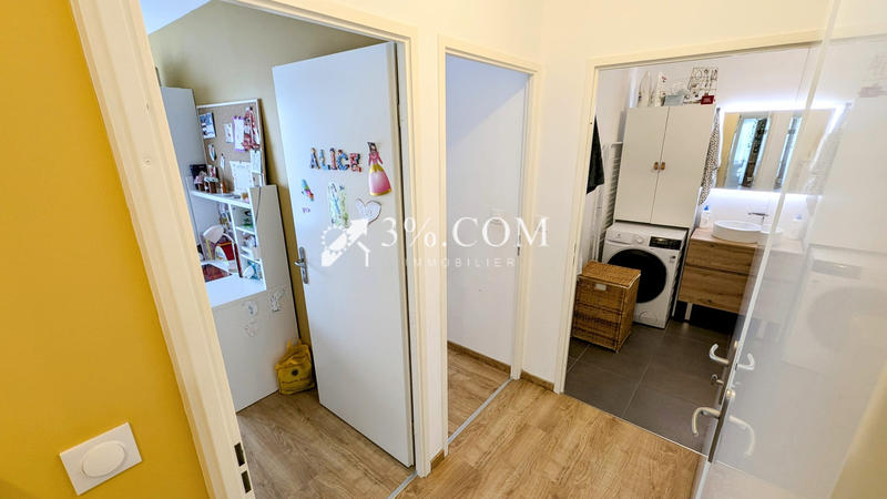 Appartement - 80 m² - 4 pièces