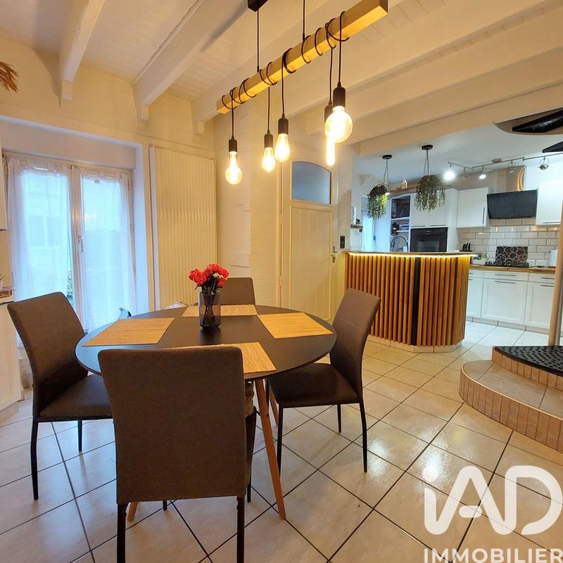 Maison - 147 m² - 6 pièces