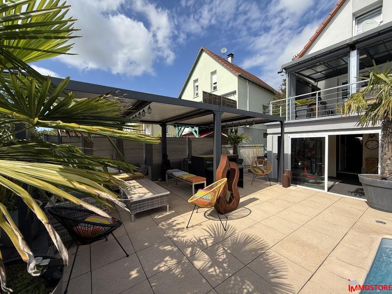 Maison - 91 m² - 5 pièces