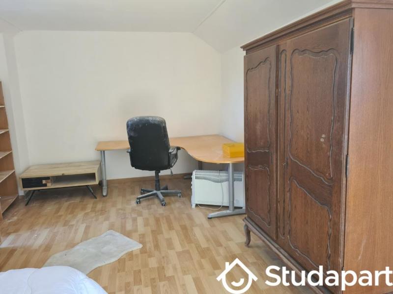 Chambre - 14 m² - 1 pièce
