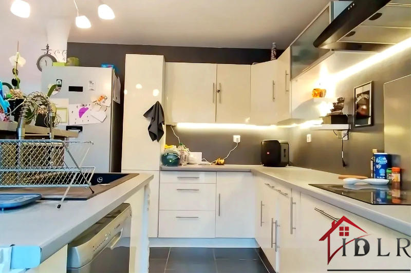 Maison - 116 m² - 6 pièces