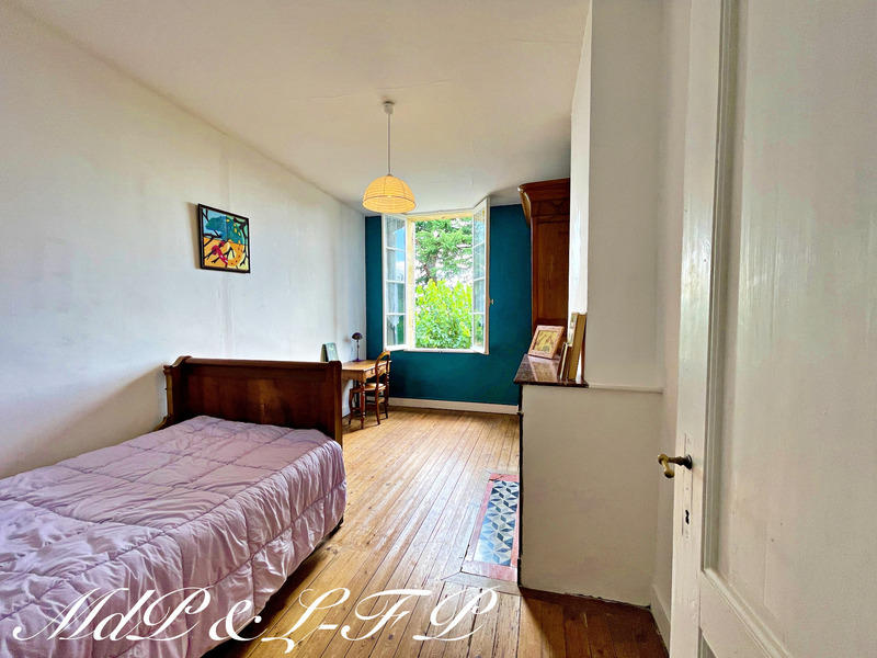 Maison bourgeoise - 356 m² - 10 pièces